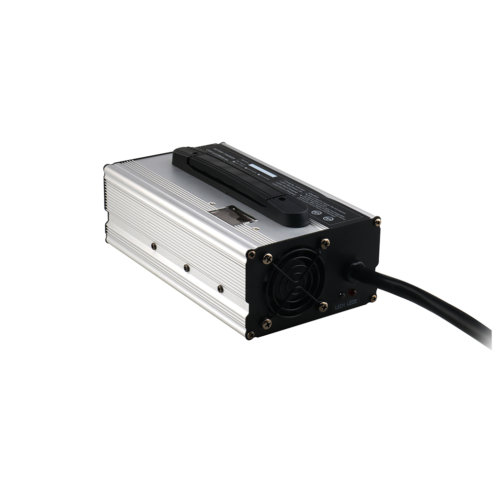 DL900 LiFePO4 Fast Charger 48V - огляд і ціна Ev Charger